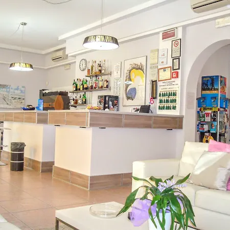 Hotel Amalfi 2*